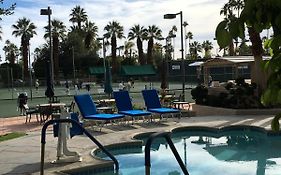 Getaways At Palm Springs Tennis Club